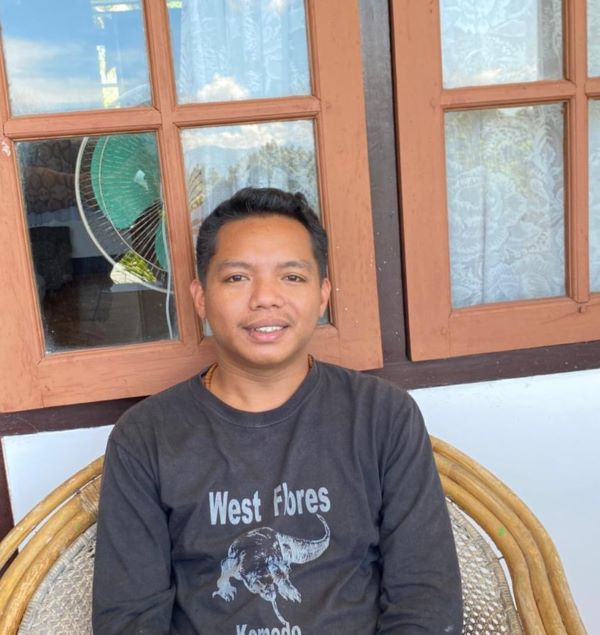 Refleksi Kritis atas Ekspresi Diri dalam Arus Media Sosial
